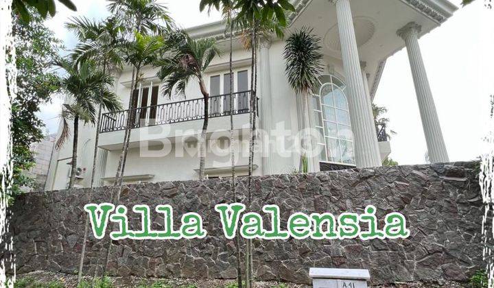 VILLA VALENSIA baru renov siap huni 2