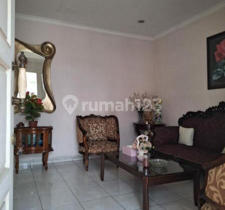 Rumah 1,5 Lantai Di Mega Cinere Depok, Lingkungan Aman Rumah 1,5 Lantai Di Mega Cinere Depok, Lingkungan Aman