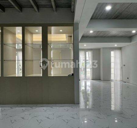 Jul Rumah Kebayoran Baru Jakarta Selatan 2