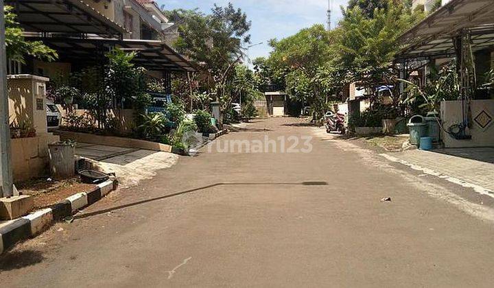 Rumah Cantik Dalam Cluster, Ada Kolam Renang di Kebagusan 2