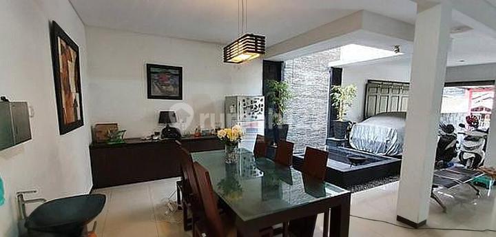 Cepat Rumah Bagus Nan Sejuk dalam Komplek Strategis di Cinere