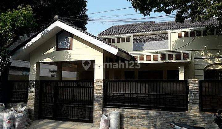 Rumah baru renovasi hampir total, pinggir jalan raya condet jaktim 1