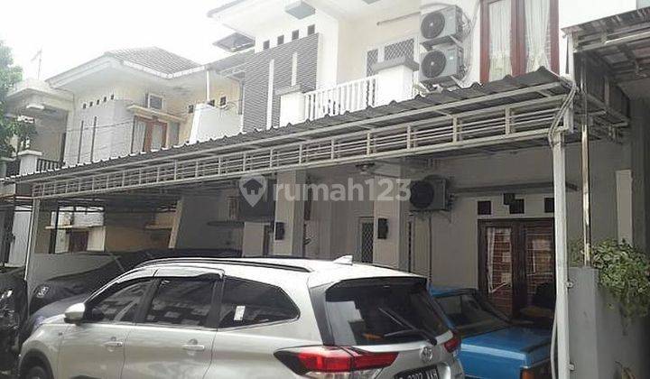 rumah di condet bagus terawat siap huni dlm cluster besar akses 2 mbl jak tim 1