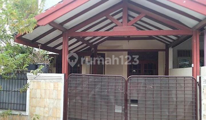 Ready-to-Occupy House in Taman Harapan Baru Bekasi
