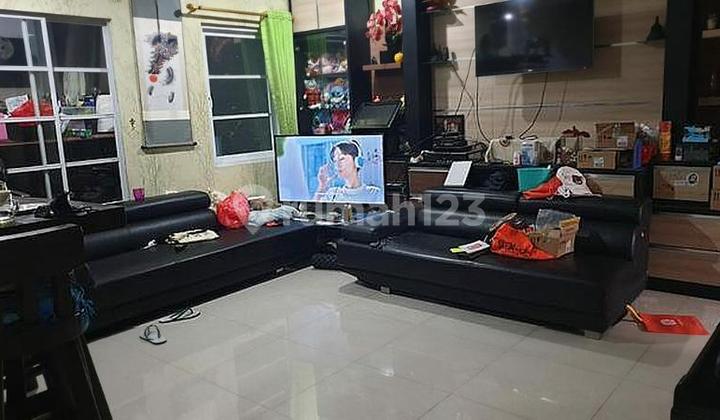 Rumah Bangunan Mewah plus Balkon dan Taman SHM Di Komplek Perumahan Gading Grande Kelapa Gading