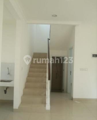 Rumah Lebar 8 SHM Lokasi Bagus di Cluster Thames Jakarta Garden City (Jgc) Cakung Jakarta Timur