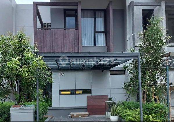 Rumah Minimalis Modern di Freya Summarecon Bandung 1