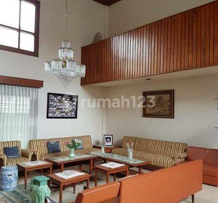 Murah Rumah Besar Mewah Strategis di Hegarmanah Bandung 1