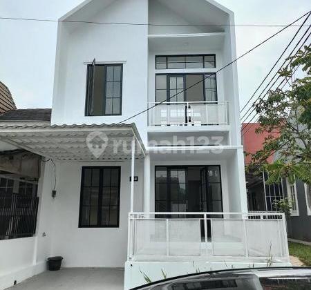 Di jual rumah 2 lantai bagus view terbaik harga nego sentul city Di jual rumah 2 lantai bagus view terbaik harga nego sentul city