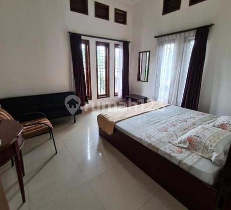 DIKONTRAKAN RUMAH TAHUNAN BULANAN FURNISH SIAP HUNI SENTUL CITY  2