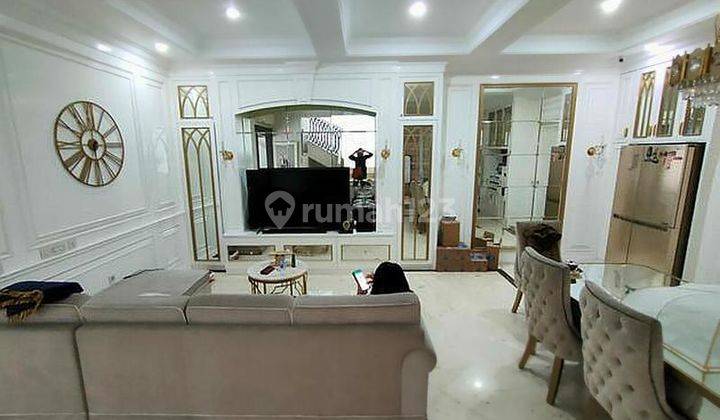 Rumah Luxury Furnished di Kemang Bangka Jakarta Selatan 1