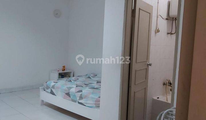 Rumah Taman Palem Lestari Walking Distance Ke Area Komersil Dan Green Sedayu Mall, Jakarta Barat 2