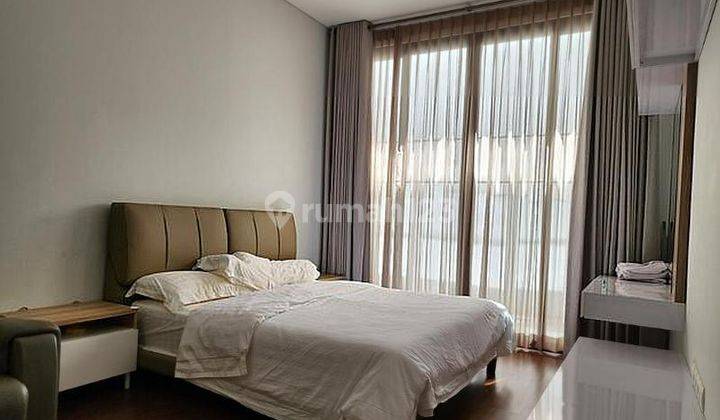 Rumah Lakewood Navapark BSD furnished 2