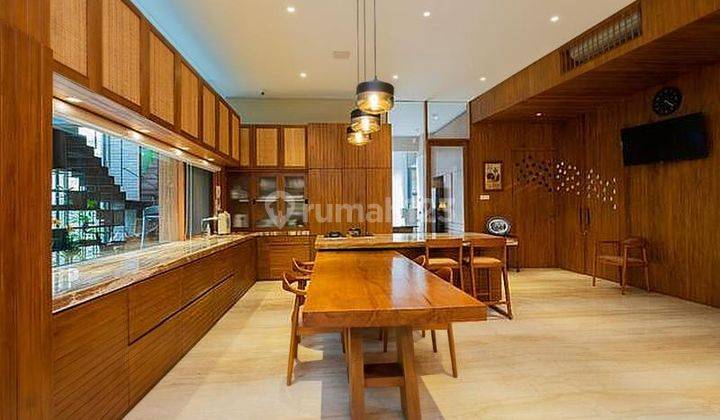 Rumah Mewah Cakeppp Full Furnished Siap Huni Lokasi Di Alam Sutera 2