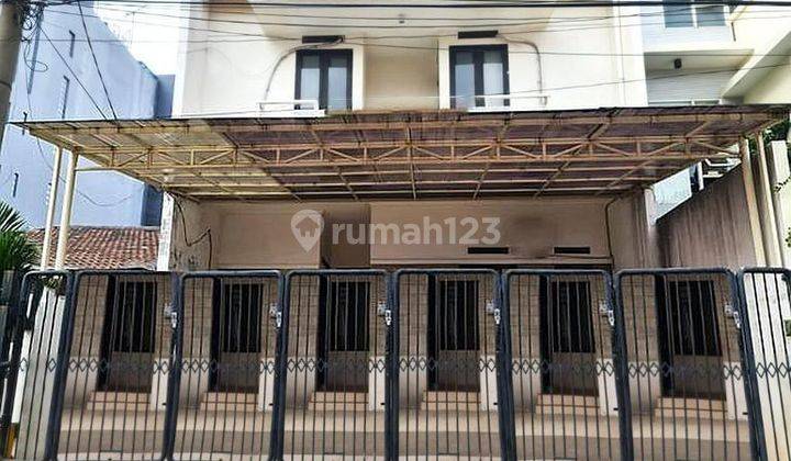 Rumah 2 Lantai Luas 8x20 160m2 4+2KT di Kelapa Nias Kelapa Gading Jakarta Utara 1