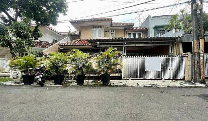 Rumah di Tebet Mas Indah, Akses 2 Mobil Dekat Masjid Al Ittiihad 1