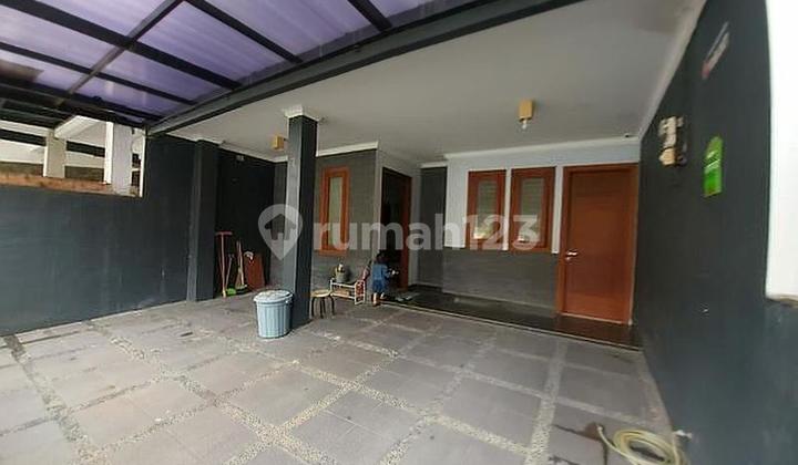 Rumah Minimalis di Pondok Indah