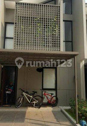 Rumah di sewakan Grand wisata cluster O2 1