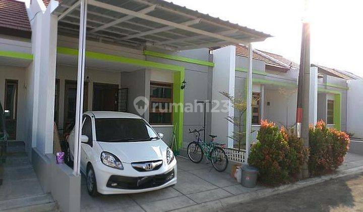 cepat rumah cantik di Perumahan Derwati Mas Estate Ciwastra 1