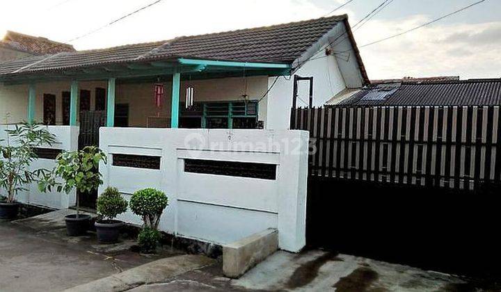 Dijual rumah di kawasan pasar kemis di Area Perumahan Bermis 1