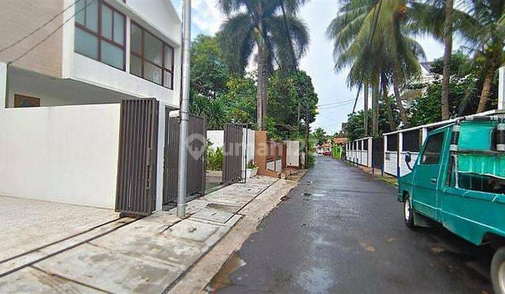 Rumah Baru Bagus Modern di Jatiwaringin 2