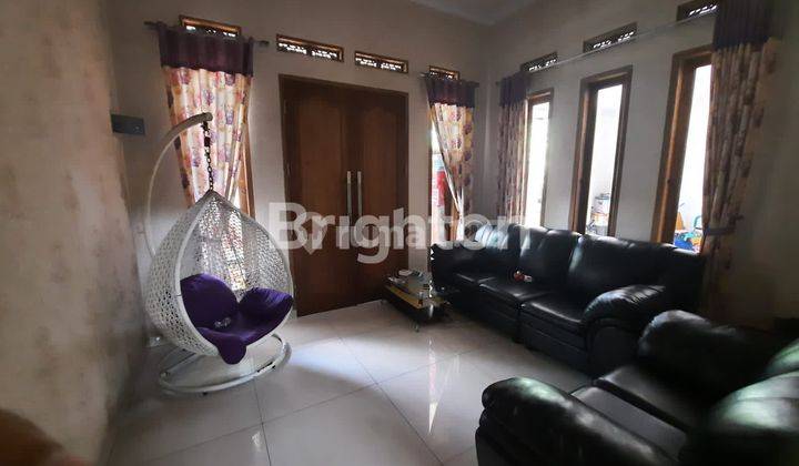 Rumah cantik 2 Lantai di perumahan Cikupa, Tangerang 2