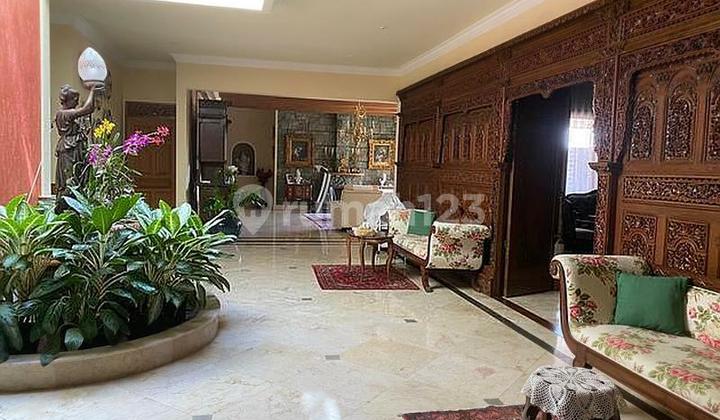 Rumah/Villa sgt Mewah sebelah hotel Aston Batu Malang