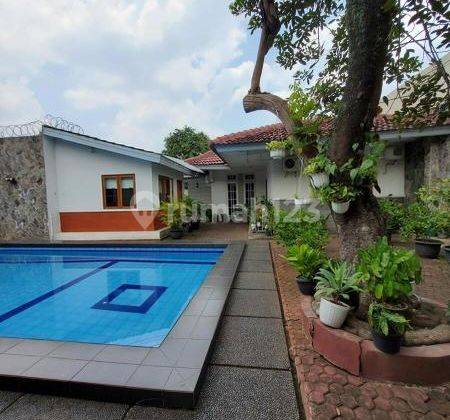 Rumah Lux Asri Private Pool lt.1400m di Bangka xi Kemang Jakarta selatan 1