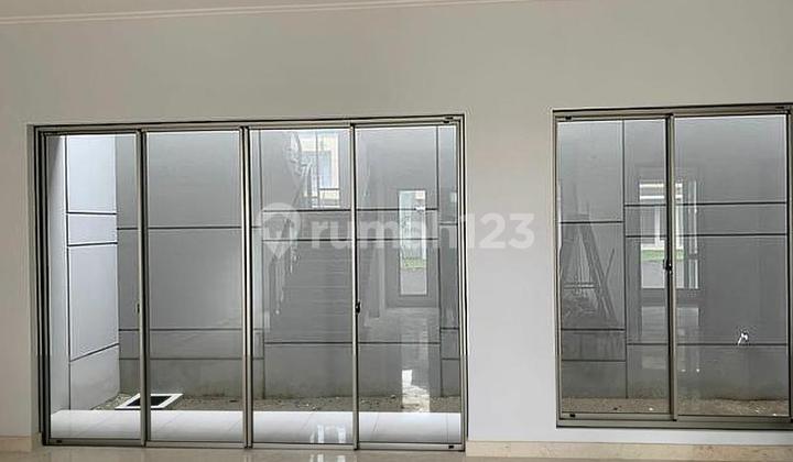 Rumah Brand New di Golf Island PIK 2