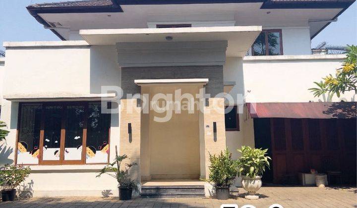 Rumah Mewah Daerah Pangeran Antasari Plus Pool and Backyard 1