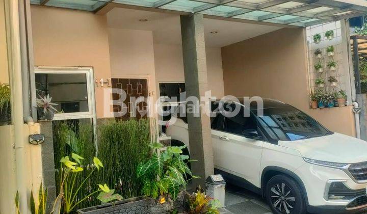 RUMAH CANTIK TENGAH KOTA 1