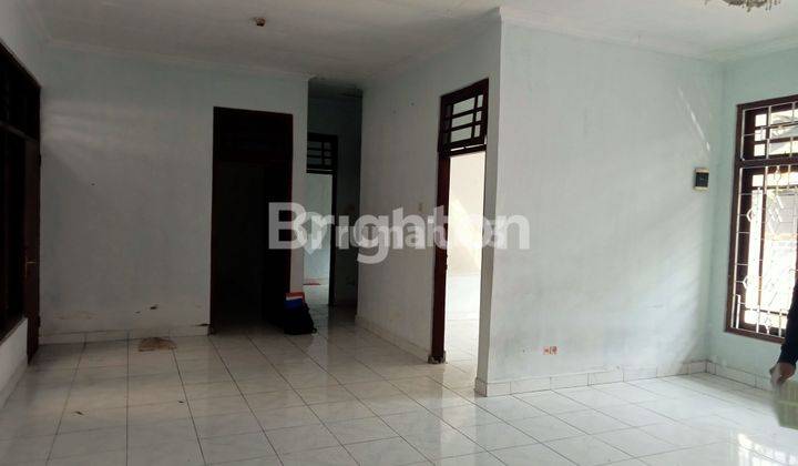 RUMAH DI JL  SORAGAN LOKASI SANGAT STRATEGIS 5 MENIT KE TUGU JOGJA 2