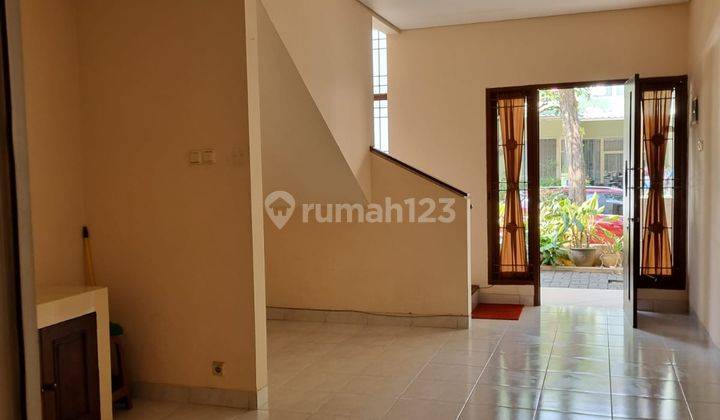 Rumah Minimalis Siap Huni, Hunian Nyaman dengan Lingkungan Asri @Emerald Town House 2