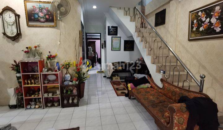 Rumah Strategis Dan Tenang Di Taman Buaran Indah S6936 1