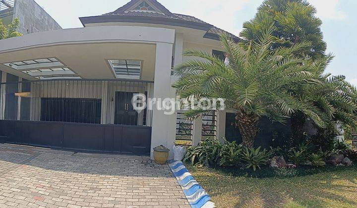 Rumah Megah dan Mewah di Araya 1