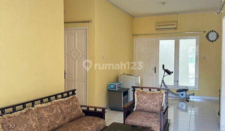 RUMAH SIAP HUNI DI JALAN PENGAYOMAN KOMPLEKS DAHLIA 2