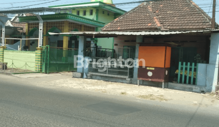 RUMAH SHM LOKASI STRATEGIS DI AREA PERTOKOAN RAYA LOSARI, DESA SIDOHARJO, GEDEG, MOJOKERTO 1