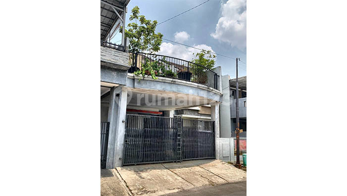 2-Story House in Duta Garden, Benda Tangerang 2