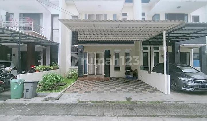 Green town house, Jakarta Barat Green town house, Jakarta Barat