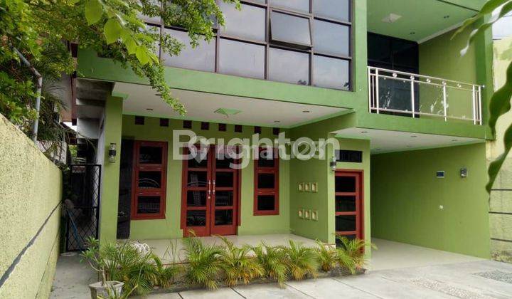 Rumah cantik 2 Lantai dekat stasiun Serang, Banten 1