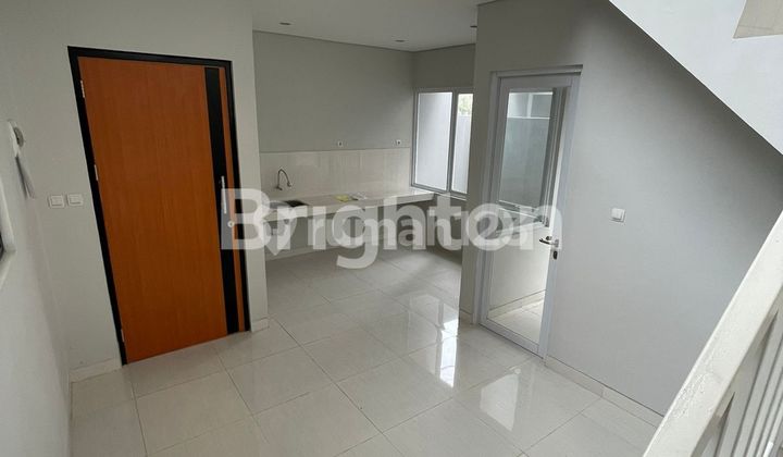 RUMAH MODERN MINIMALIS SIAP HUNI GARDEN CANDI SAWANGAN 2 LANTAI 2