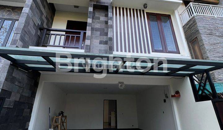 RUMAH TOWNHOUSE DI SANUR LOKASI STRATEGIS DEKAT PANTAI 1