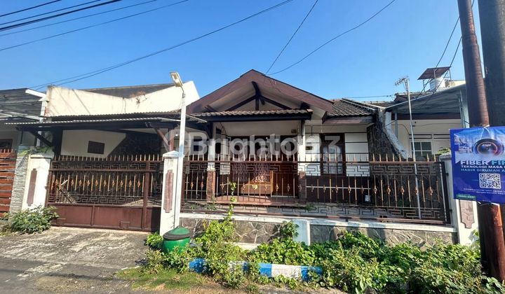 RUMAH LUAS TANAH 135 M2 DI JALAN SIMPANG DIRGANTARA I, SAWOJAJAR, LESANPURO, KEDUNGKANDANG, KOTA MALANG