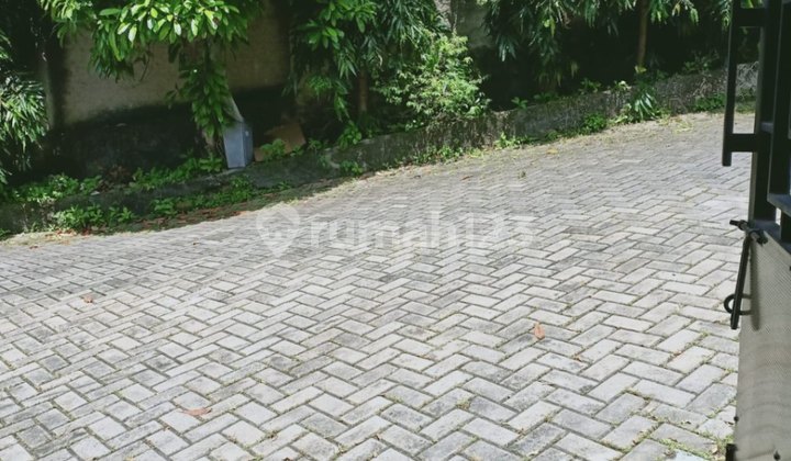 Rumah 2 Lantai Dalam Komplek Beji di Depok Jawa Barat 2