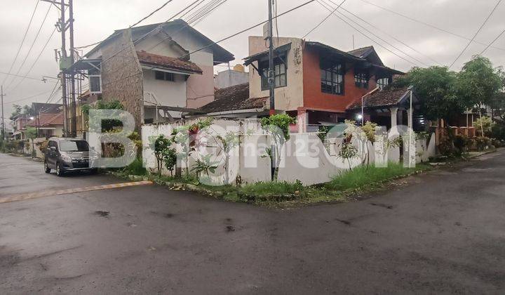 Rumah di Perum Mondoroko Indah Malang 1