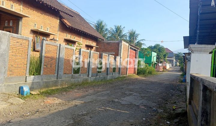 RUMAH DI JL PESANTREN, DUSUN BABA''AN, DESA NGENEP, KEC KARANGPLOSO, KAB MALANG 2