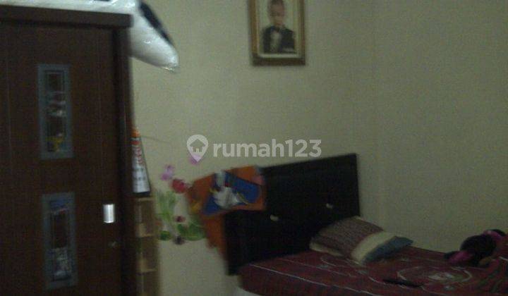 RUMAH + KONTRAKAN 4 pintu tangerang 2