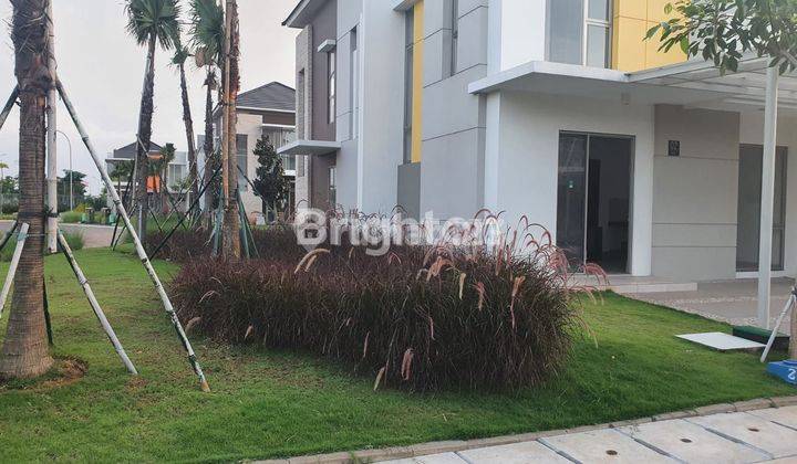 Rumah Hoek 2 lantai siap huni Pantai Indah Kapuk (PIK) 2 Cluster Tampa Type Camelia 2