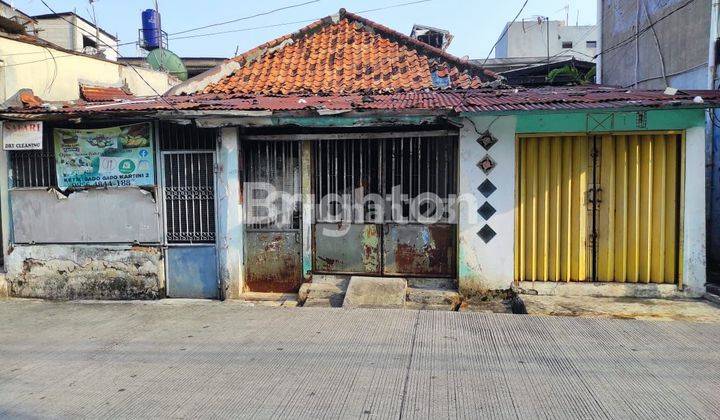 Rumah murah hitung tanah di Kartini Pasar Baru Jakarta Pusat 1