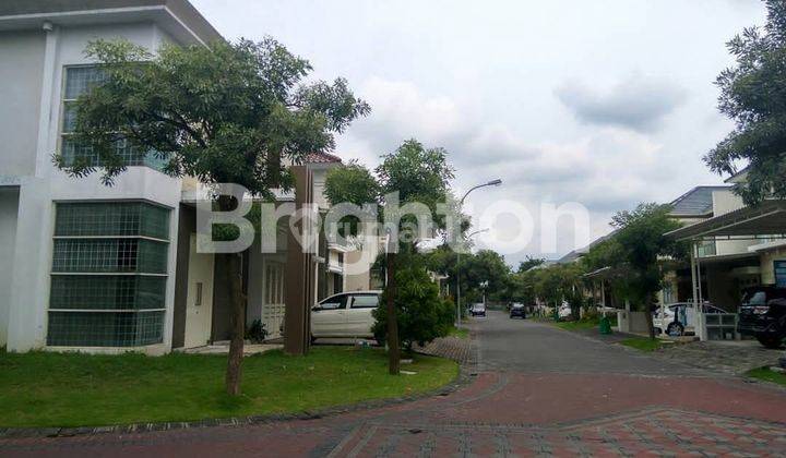 Rumah Wisata Bukit Mas De Louvre Surabaya Barat 2